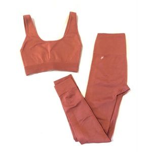 Fabletics Leggings and Bra Set